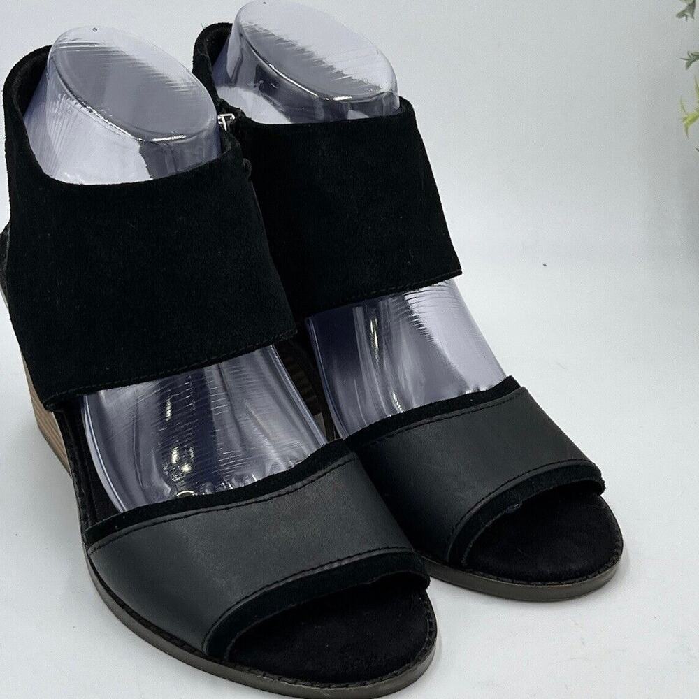 Toms  Majorca Black Suede Cutout Block Summer Stacked Heel Sandal Sz 8.5/39‎